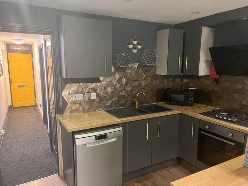 6D Hosting Apartman Coventry Kültér fotó